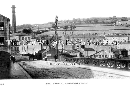 YO 8731 - The Bridge, Luddendenfoot, Halifax, Yorkshire c1915