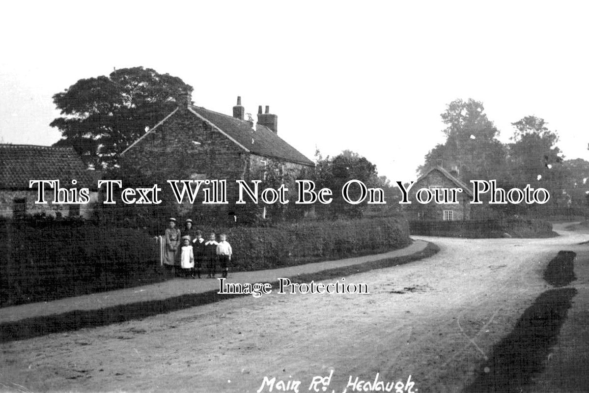 YO 8797 - Main Road, Healaugh, Yorkshire c1910