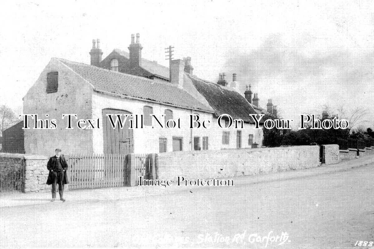 YO 8819 - Station Road, Garforth, Leeds, Yorkshire