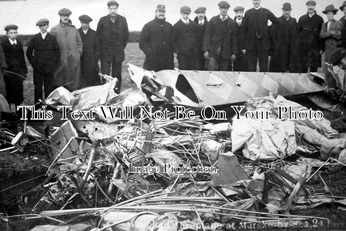 YO 887 - Wrecked Aeroplane, Marske By Sea, Yorkshire