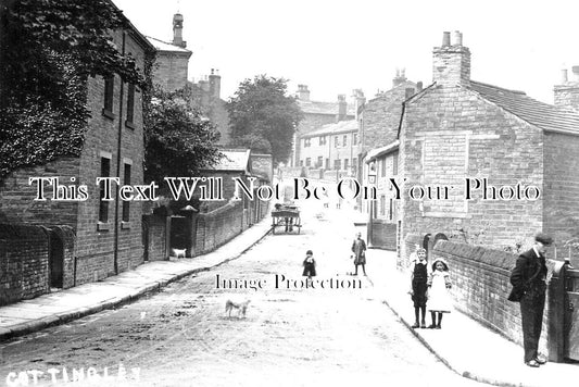 YO 8908 - Cottingley, Yorkshire