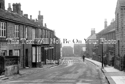 YO 8929 - Long Row, Horsforth, Leeds, Yorkshire