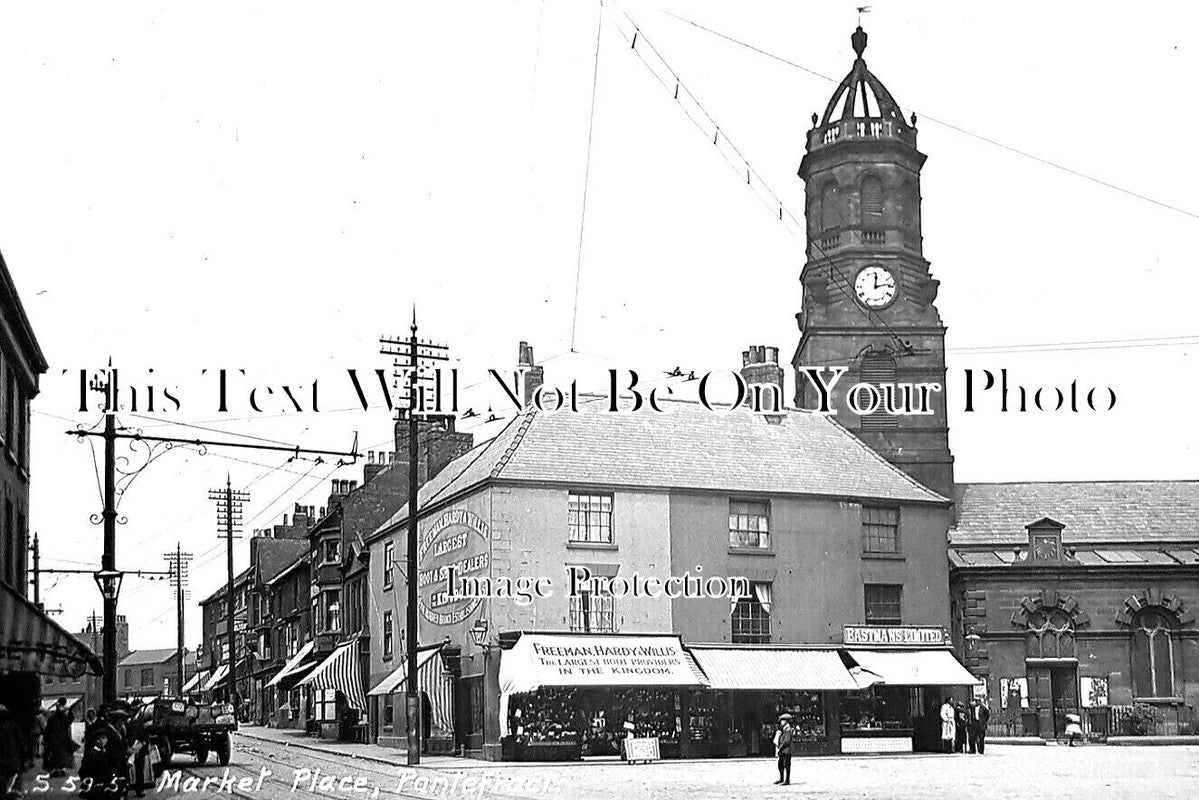 YO 8935 - Market Place, Pontefract, Yorkshire