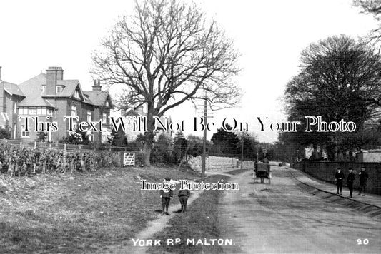 YO 9039 - York Road, Malton, Yorkshire
