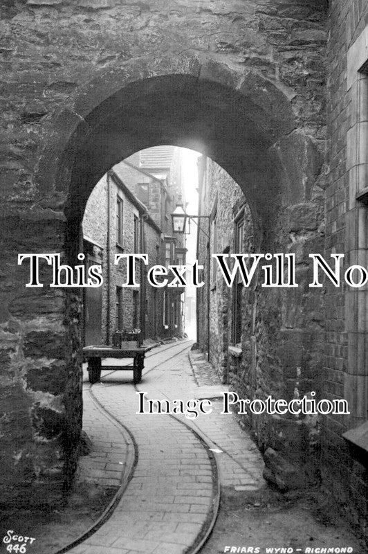 YO 9046 - Friars Wynd, Richmond, Yorkshire