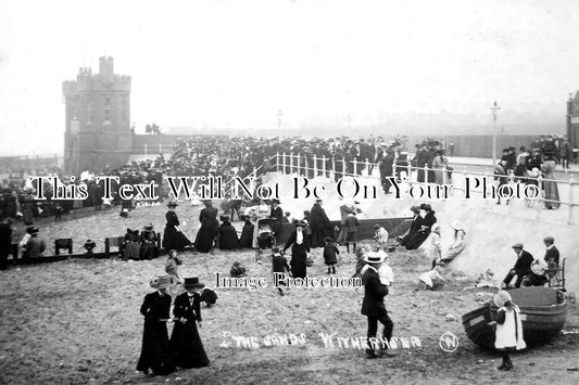 YO 9121 - The Sands, Withernsea, Yorkshire