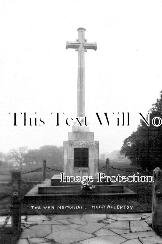 YO 9160 - Moor Allerton War Memorial, Yorkshire
