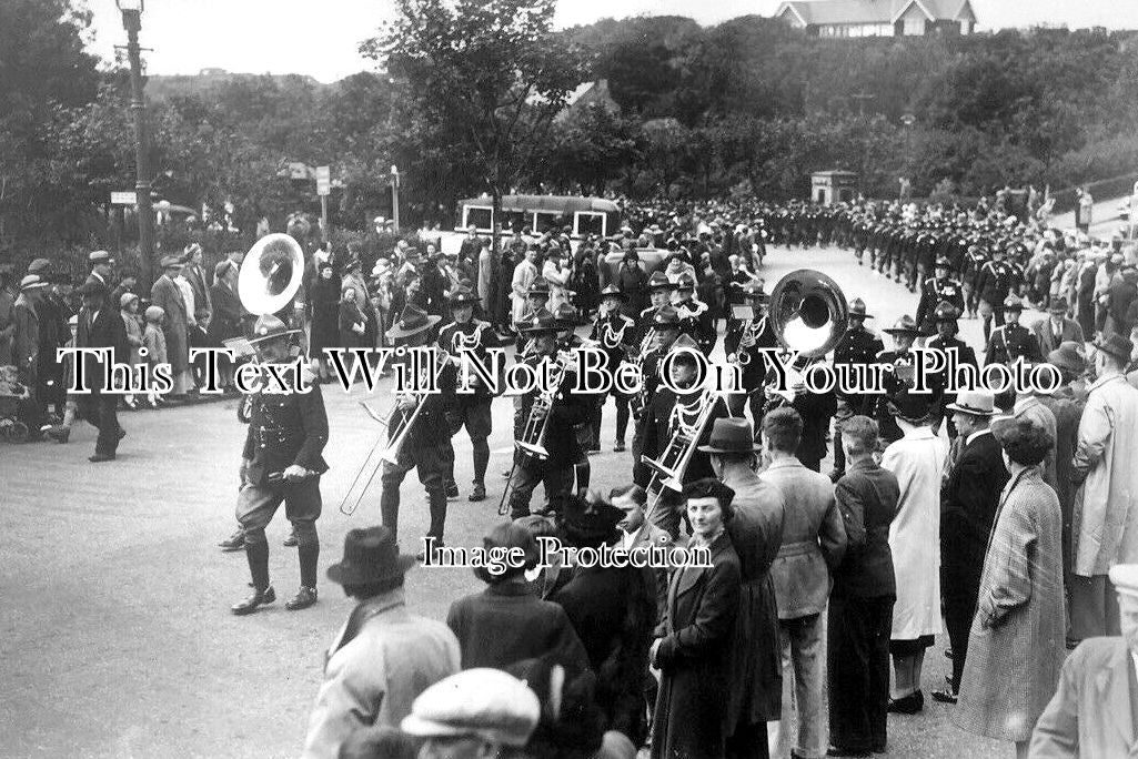YO 9173 - Scouts & Mounties, Scarborough, Yorkshire