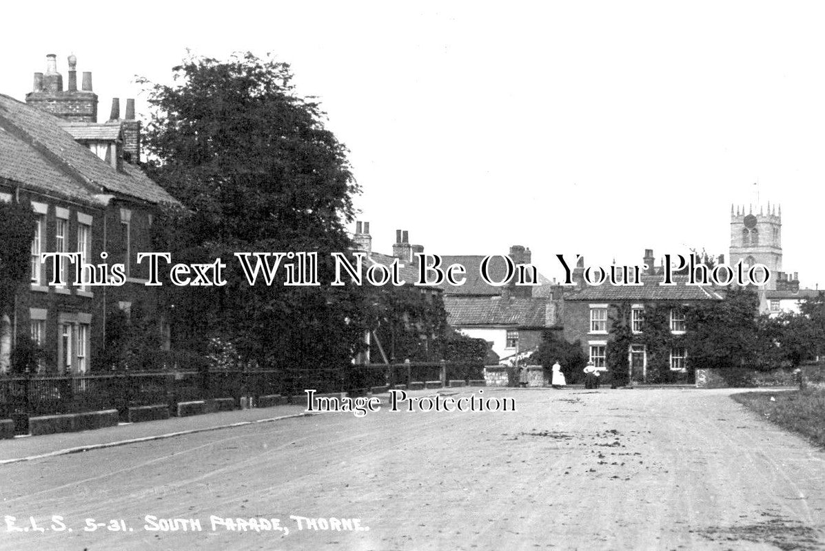 YO 9193 - South Parade, Thorne, Doncaster, Yorkshire