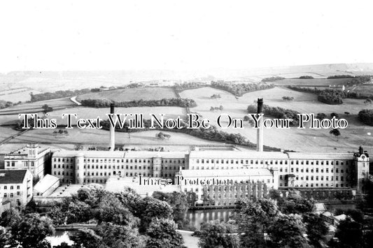YO 9274 - Salts Mill Textile Factory, Saltaire, Leeds, Yorkshire