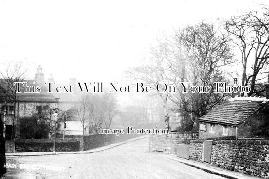 YO 9313 - Main Street, Cottingley, Yorkshire