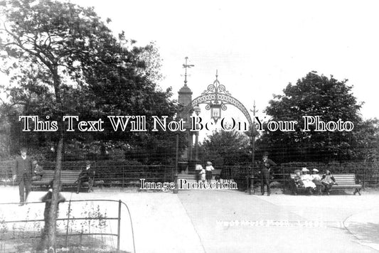 YO 9339 - Woodhouse Moor, Leeds, Yorkshire c1905
