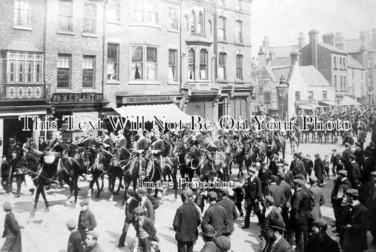 YO 9365 - Yorkshire Dragoons, High Street, Doncaster