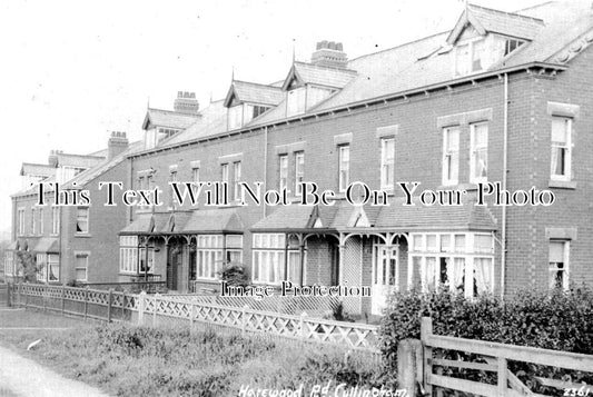 YO 9371 - Harewood Road, Collingham, Yorkshire c1908