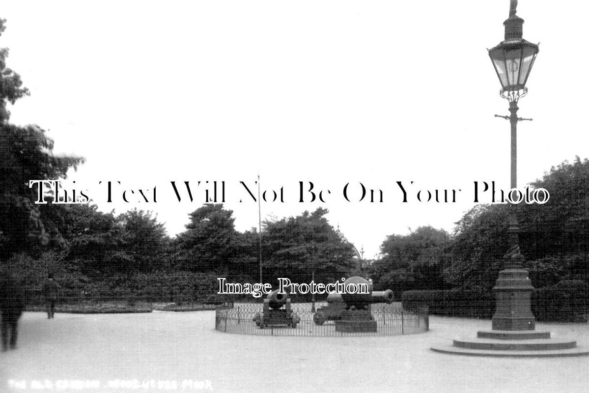 YO 9509 - The Old Cannons, Woodhouse Moor, Leeds, Yorkshire c1923