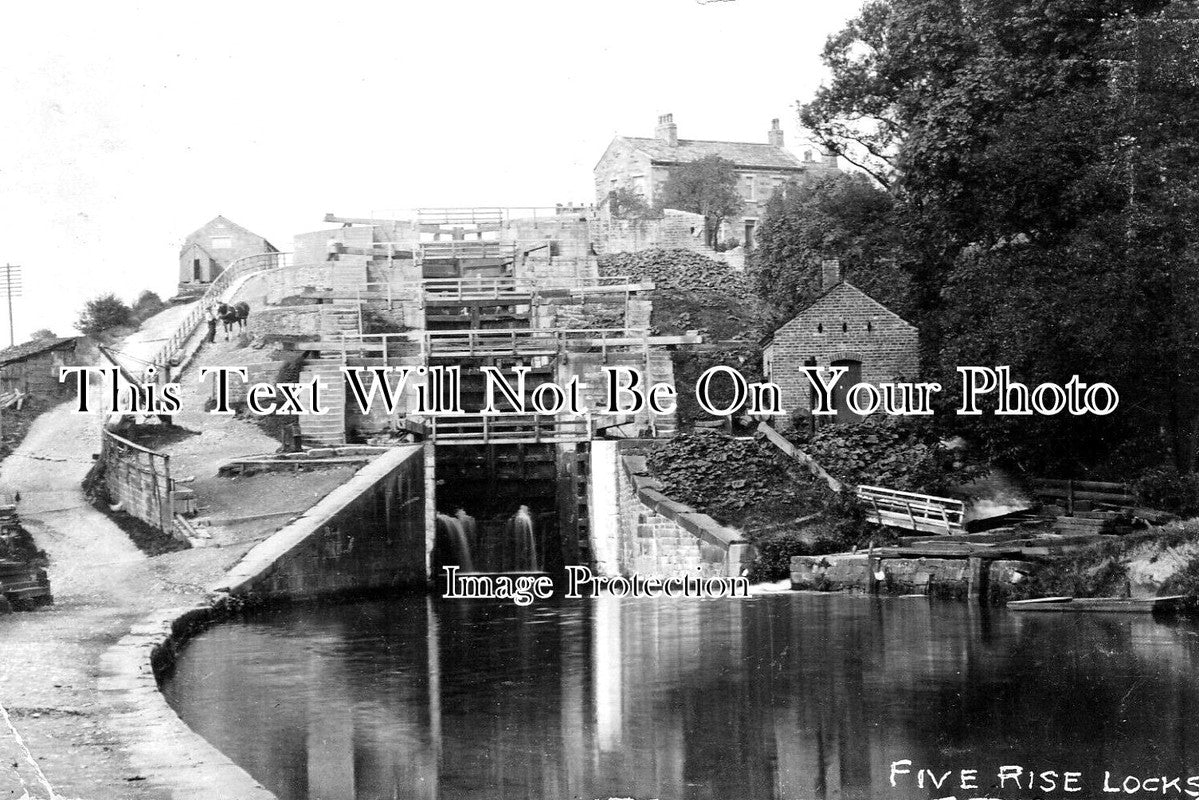 YO 9525 - Five Rise Locks, Bingley, Leeds, Yorkshire
