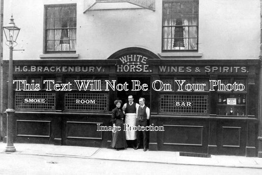 YO 956 - The White Horse, St Thomas Street, Scarborough, Yorkshire