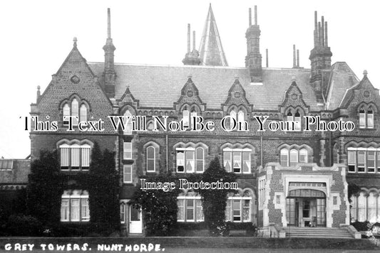 YO 9613 - Grey Towers, Nunthorpe, Middlesbrough, Yorkshire