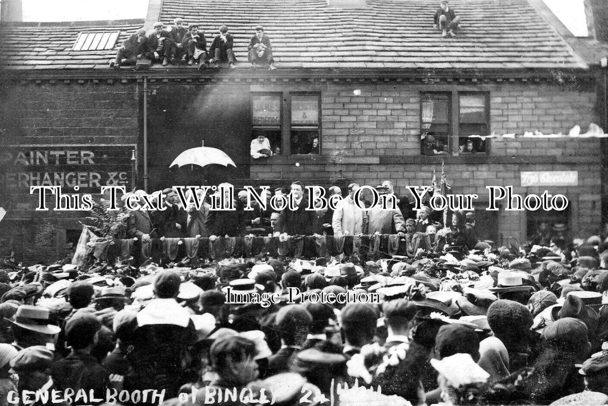 YO 9682 - General Booth At Bingley, Yorkshire