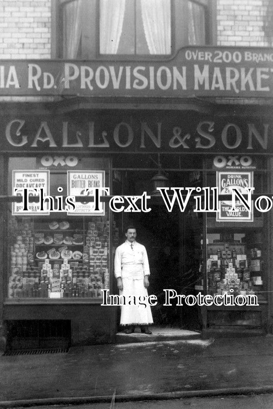 YO 977 - Gallon & Son, Victoria Road, Scarborough, Yorkshire