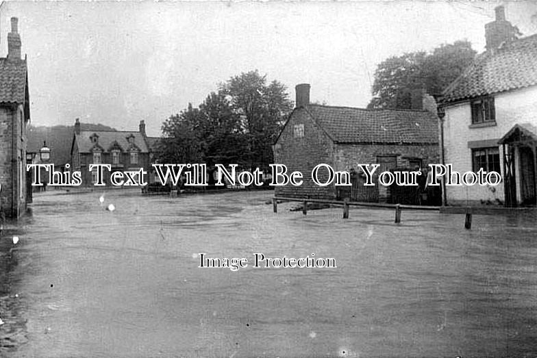 YO 98 - Floods In Thornton Le Dale, North Yorkshire 1911