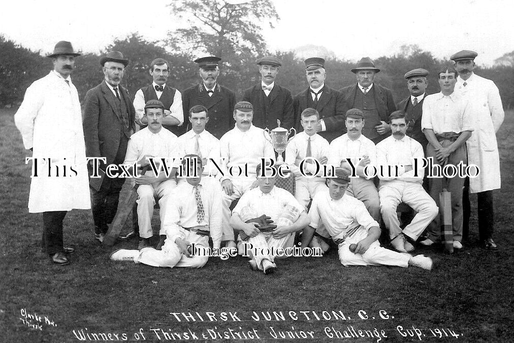 YO 9868 - Thirsk Junction Cricket Club Team, Yorkshire 1914