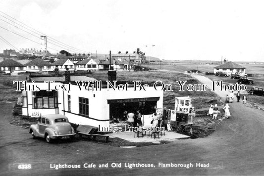 YO 9984 - Lighthouse Cafe & Old Lighthouse, Flamborough Head
